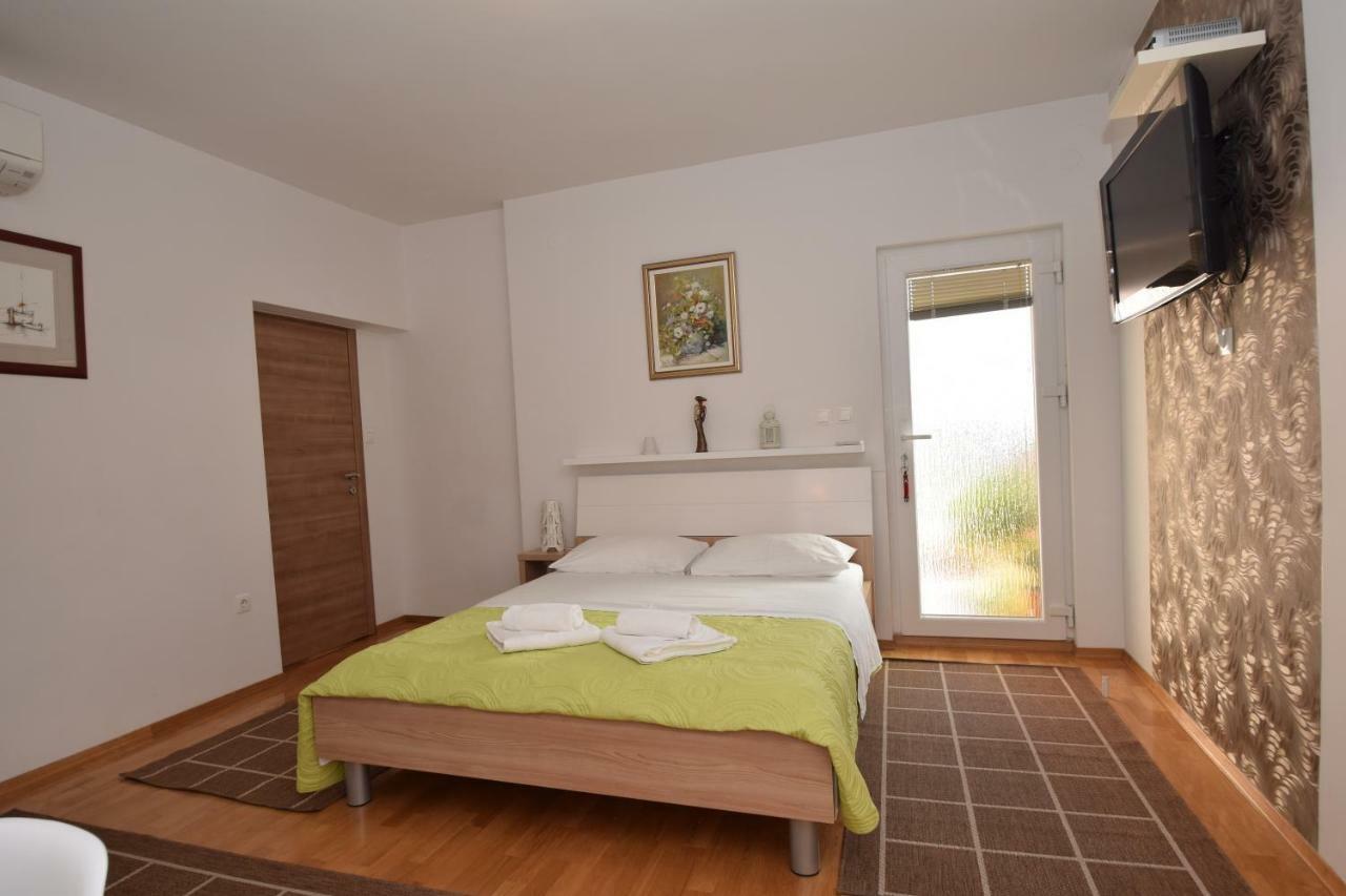 Smokrovic Apartment